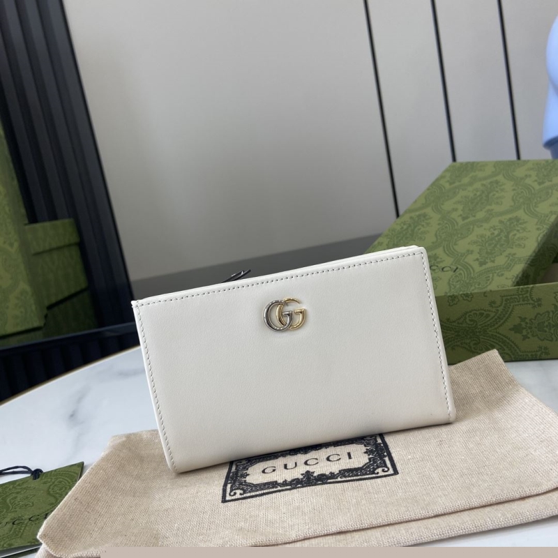 G*u*i wallets & purse